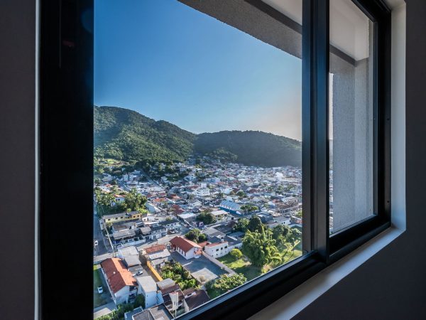 Apto à venda no Lago Moraine Residencial em Itajai