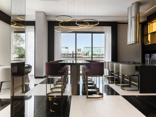 Venda de andar alto no Home Square Residence