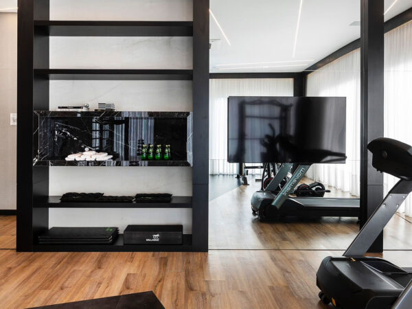 Venda de andar alto no Home Square Residence