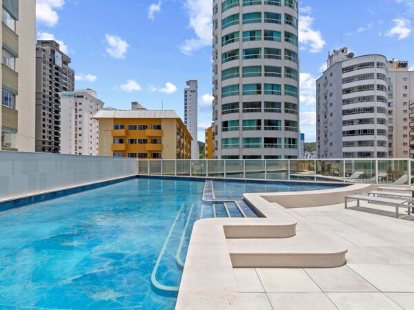 Apartamento no Skyline Tower