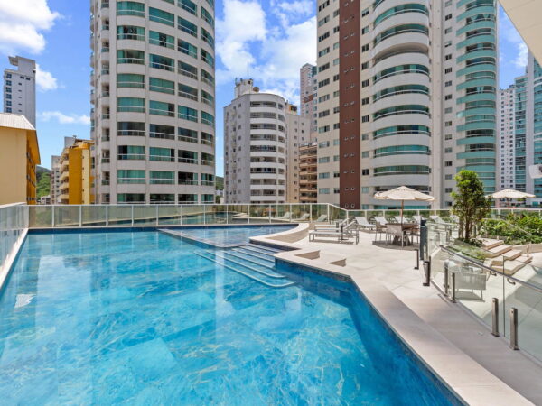 Apartamento no Skyline Tower