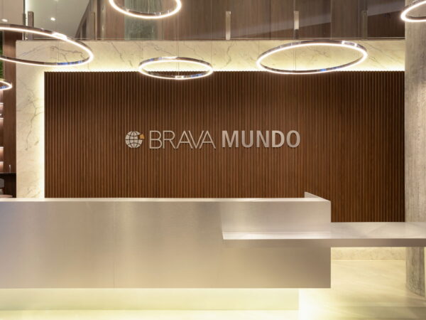 Apartamento mobiliado no Brava Mundo