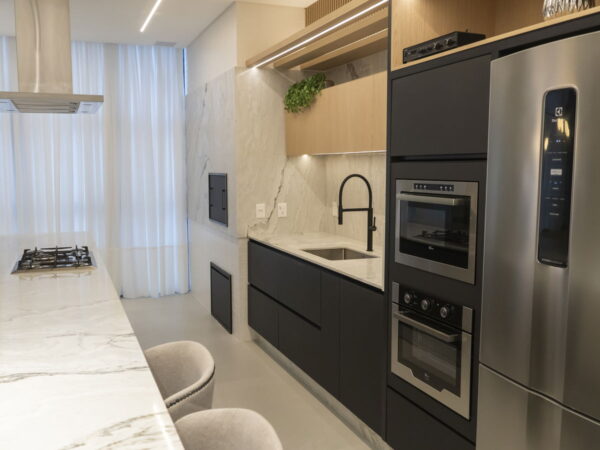 Dallas House Anel Construtora