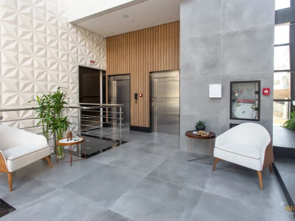 Apartamento no Saint Laurent Residence