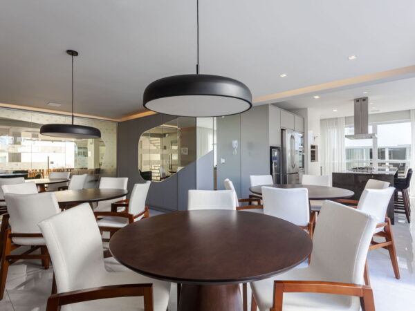 Ocean Breeze Residence valor