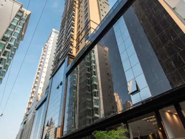 Venda de apto no Riomaggiore Residenze em Balneário Camboriú