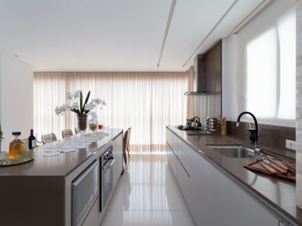 Apartamento Mobiliado no Ed. Boulevard Brasil Residence